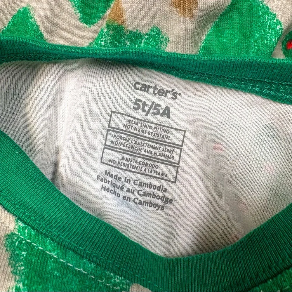 Carters Gray & Green 2-Piece Long Sleeve Christmas Tree Holiday Pajamas Size 5T